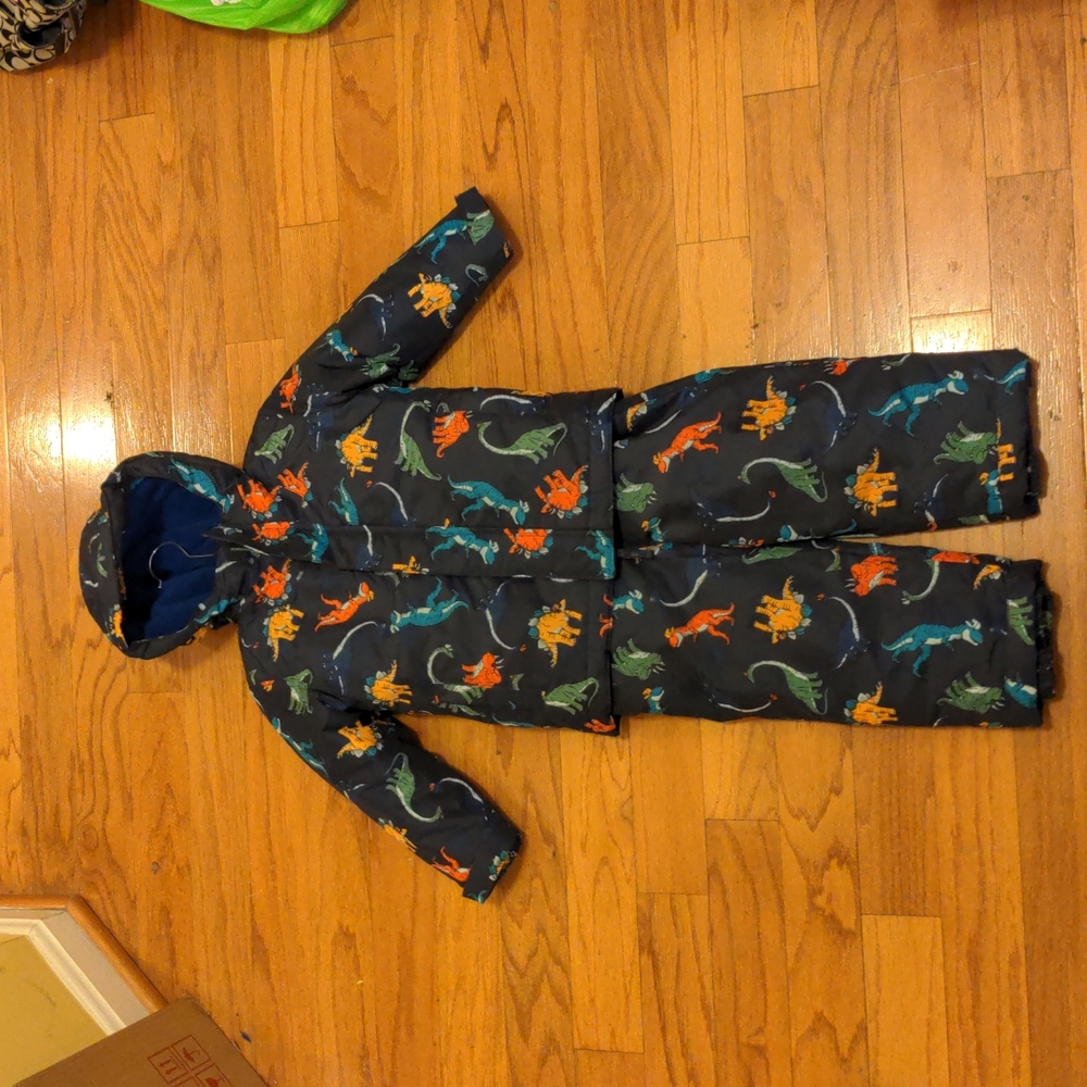 Toddler snow bibs and coat